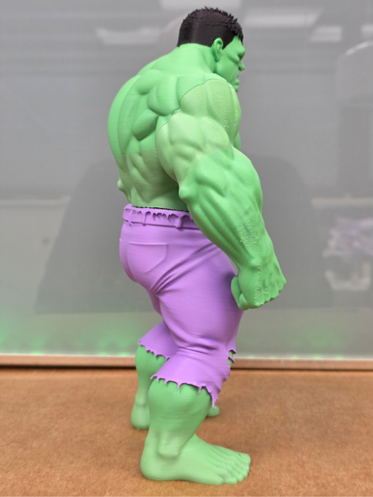 Фигурка HULK 24 см — 3D игрушка персонажа, коллекционная модель